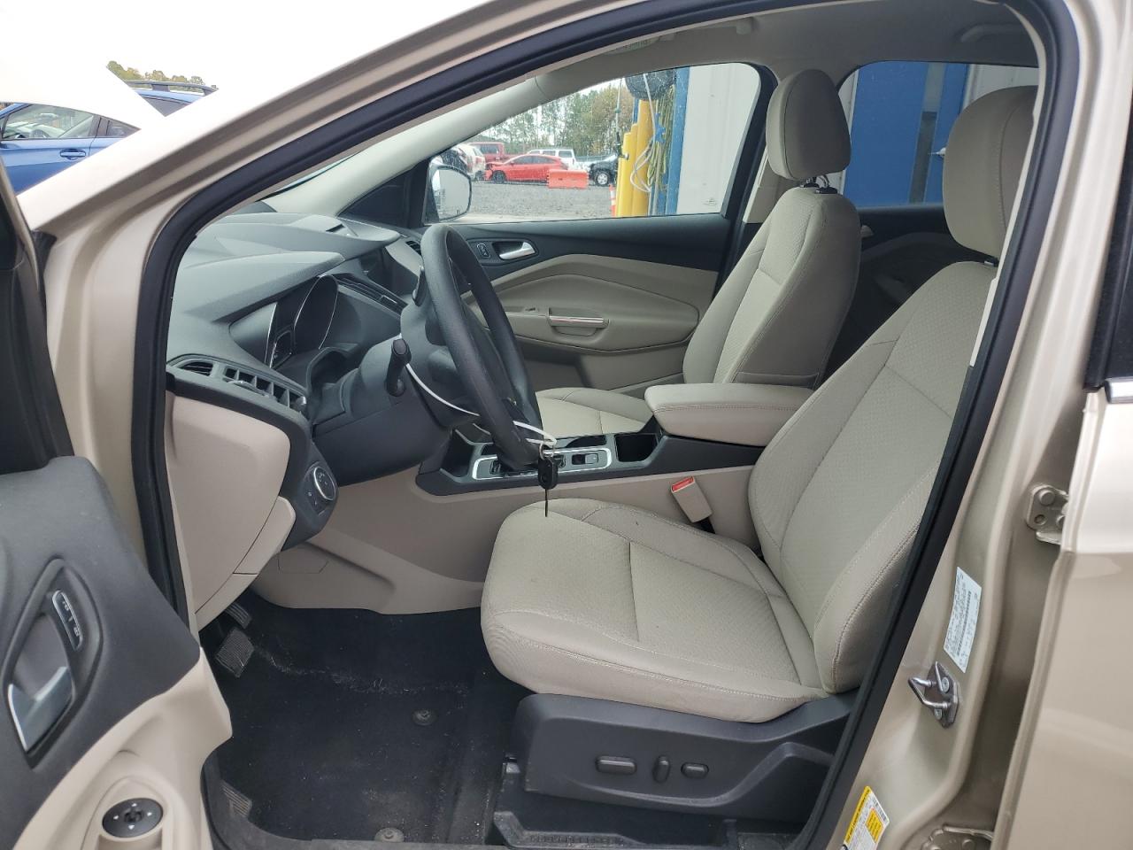 2017 Ford Escape Se VIN: 1FMCU9GD0HUD81217 Lot: 83863575