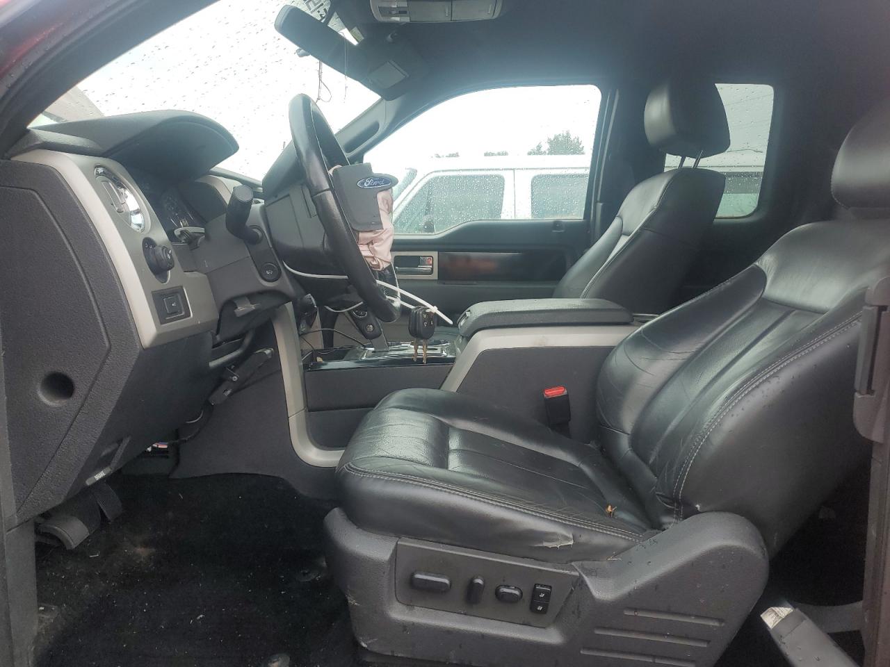 2011 Ford F150 Super Cab VIN: 1FTFX1EF6BFA92949 Lot: 81668595