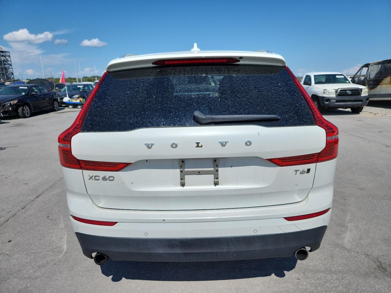 2018 Volvo Xc60 T6 VIN: LYVA22RK2JB097432 Lot: 82038815