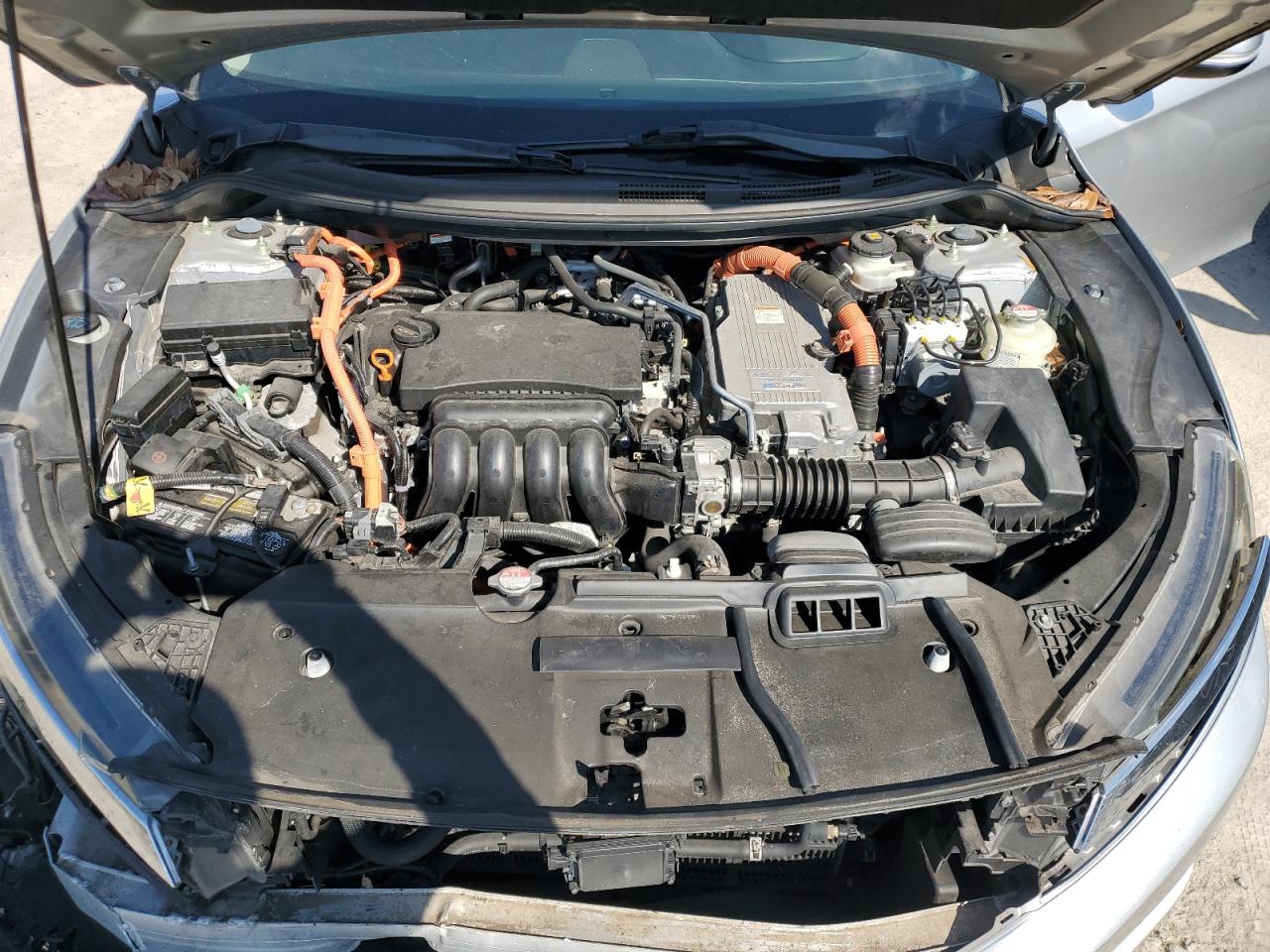 2018 Honda Clarity Touring VIN: JHMZC5F33JC008167 Lot: 81676605