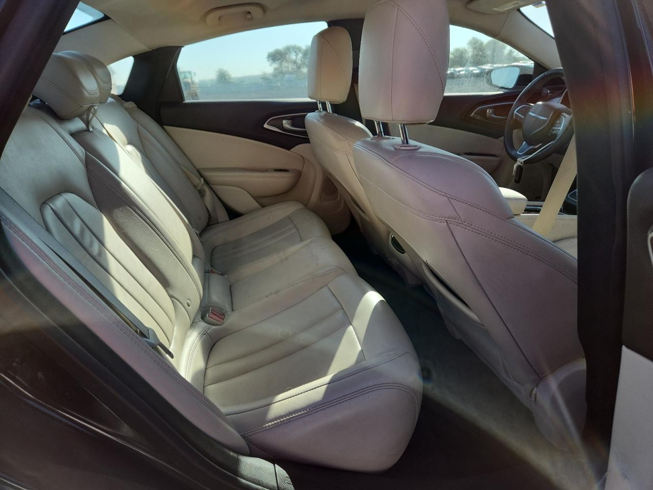 2015 Chrysler 200 C VIN: 1C3CCCCB7FN760767 Lot: 82061915