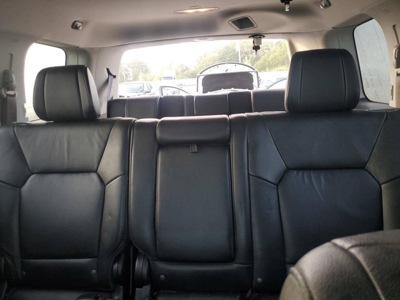 2012 Honda Pilot Exl VIN: 5FNYF4H55CB002860 Lot: 81835455