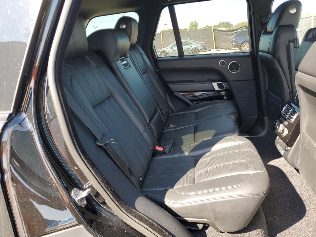 2016 Land Rover Range Rover Hse VIN: SALGS2KF4GA258749 Lot: 71660075