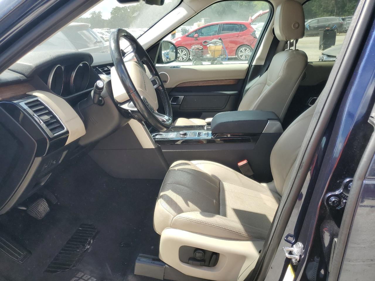 2017 Land Rover Discovery Hse VIN: SALRRBBV1HA042998 Lot: 81615955