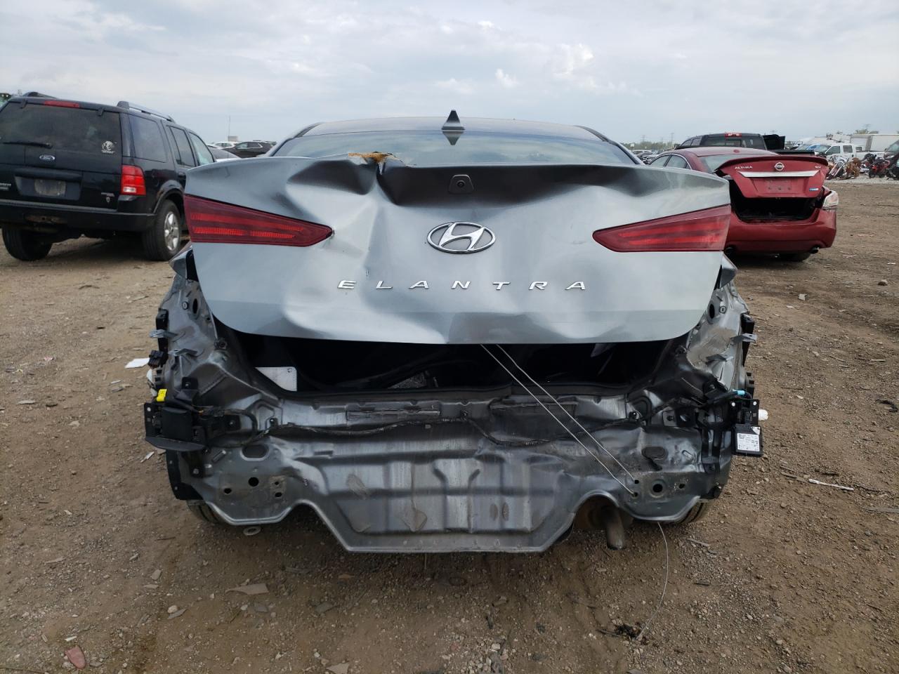 2019 Hyundai Elantra Sel VIN: KMHD84LF9KU780685 Lot: 71165295