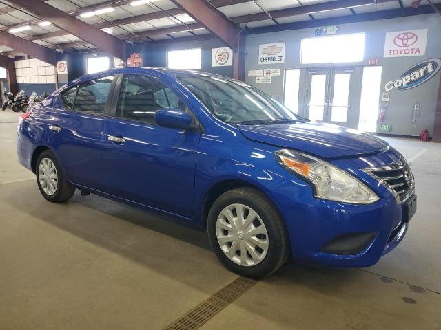  NISSAN VERSA 2017 Синий