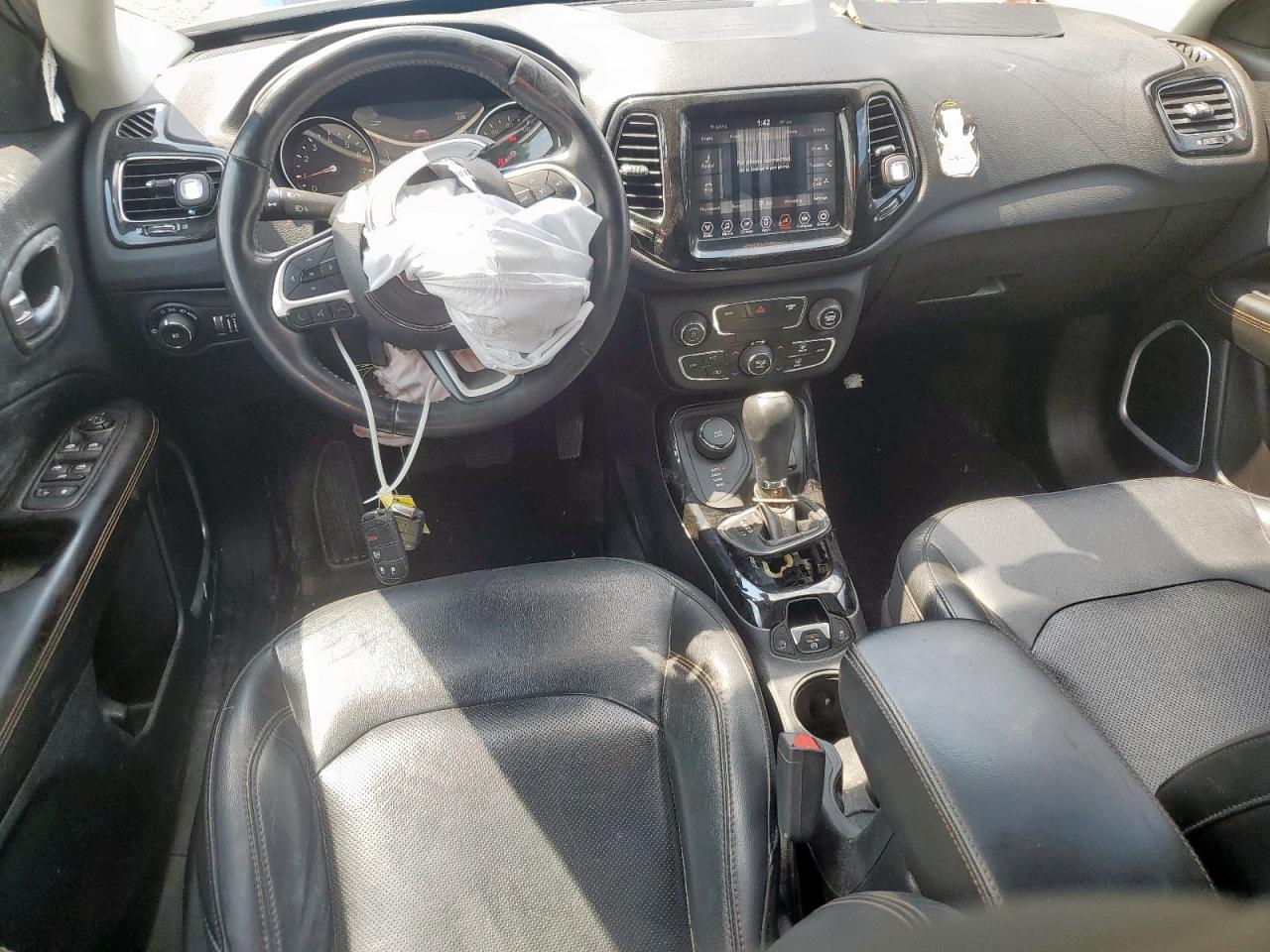 2018 Jeep Compass Limited VIN: 3C4NJDCB9JT283252 Lot: 69534735