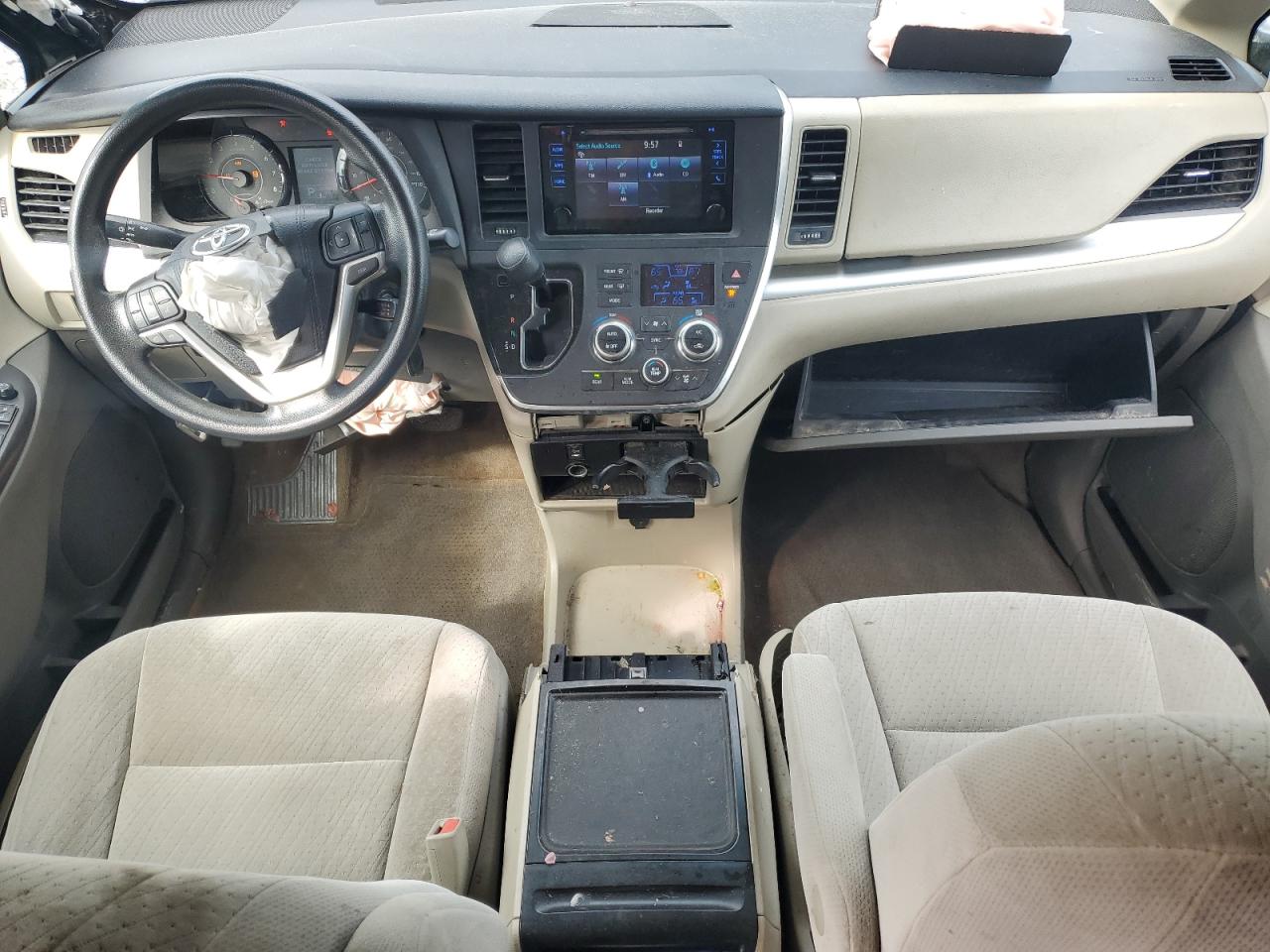 2016 Toyota Sienna Le VIN: 5TDKK3DCXGS731552 Lot: 70735965