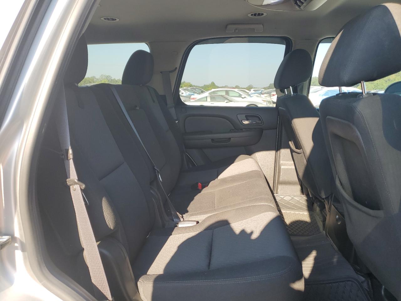 2014 Chevrolet Tahoe C1500 Ls VIN: 1GNSCAE02ER220734 Lot: 81023345