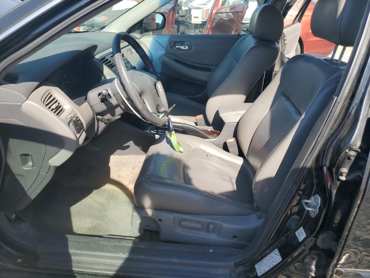 1999 Honda Accord Ex VIN: 1HGCG1654XA012935 Lot: 84449635