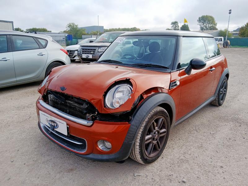 MINI COOPER D 2011