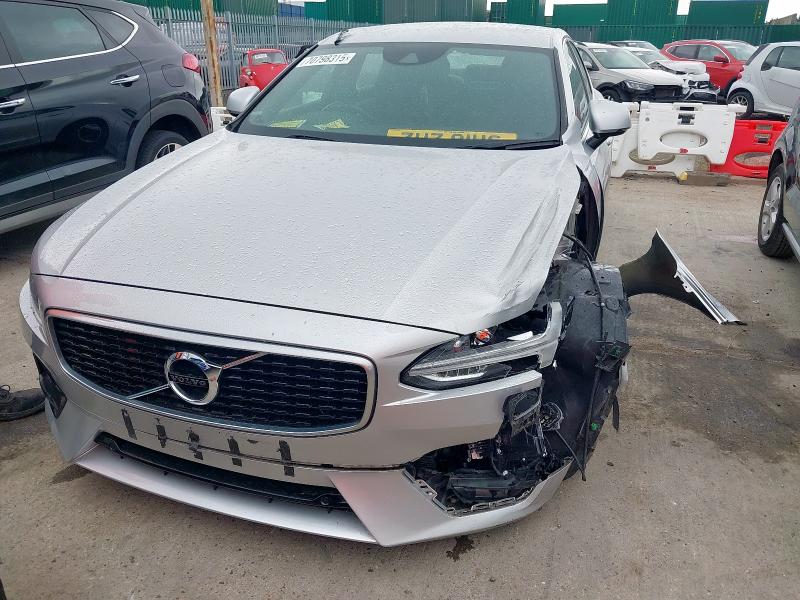 2018 VOLVO S90 R DESIGN