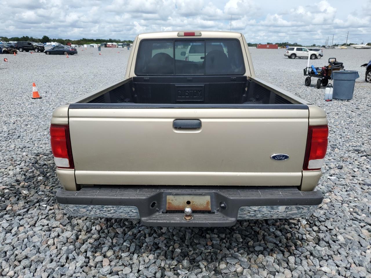 2000 Ford Ranger Super Cab VIN: 1FTYR14V4YTB41197 Lot: 81680615