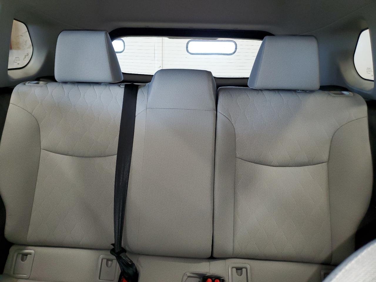 2024 Toyota Corolla Cross L VIN: 7MUAAABG6RV116238 Lot: 81070555