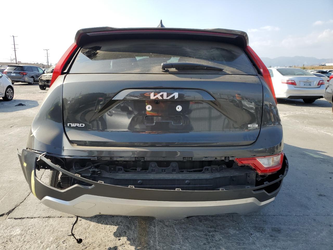 2025 Kia Niro Lx VIN: KNDCP3LE9S5268407 Lot: 80864595