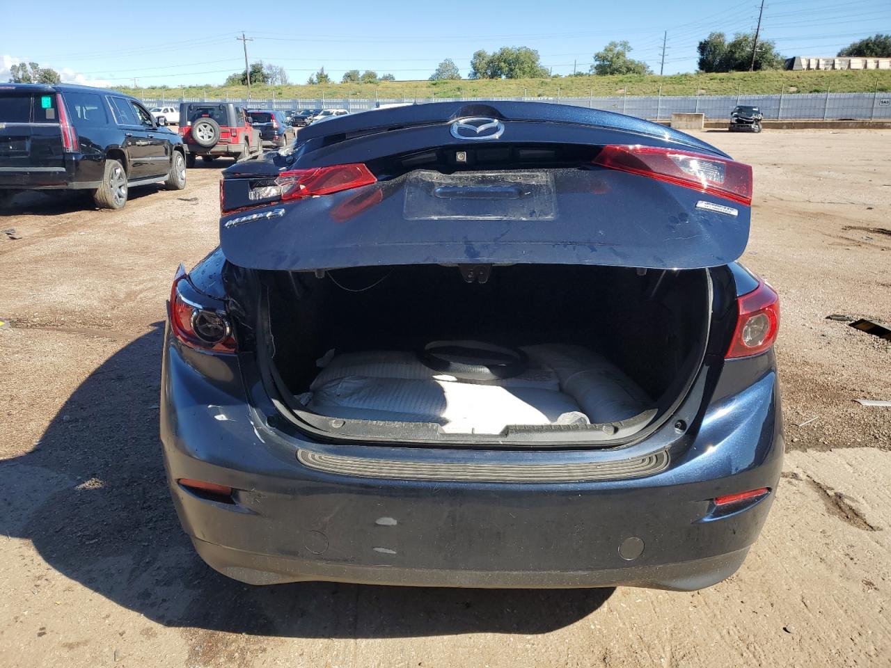 2017 Mazda 3 Touring VIN: JM1BN1V78H1110421 Lot: 81430805