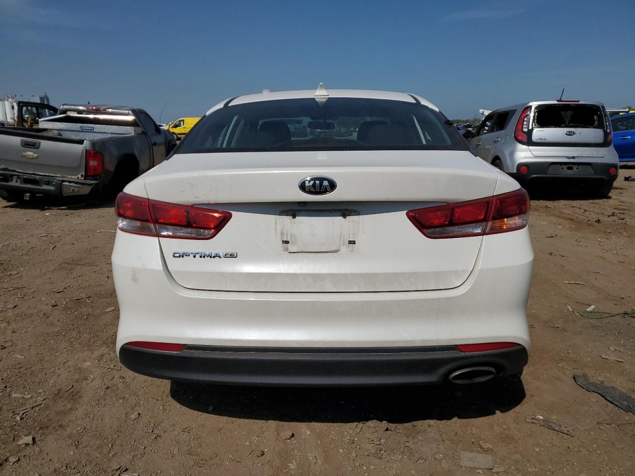 2016 Kia Optima Lx VIN: KNAGT4L36G5072088 Lot: 81253805