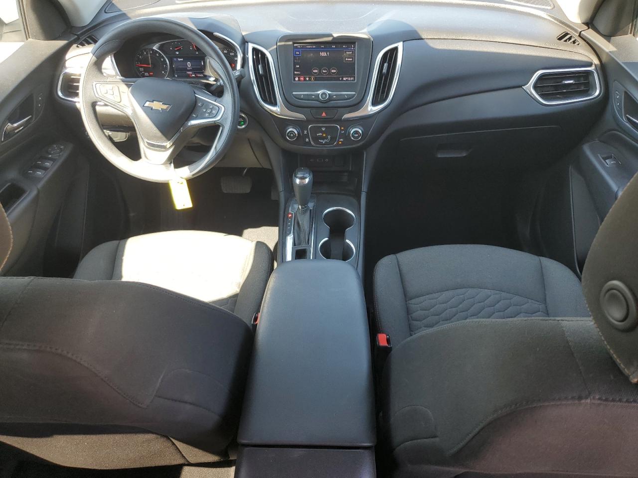 2020 Chevrolet Equinox Lt VIN: 2GNAXKEV3L6140773 Lot: 81391415