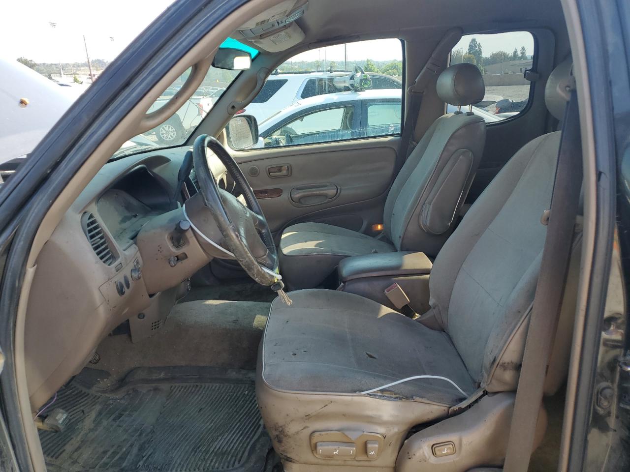 2002 Toyota Tundra Access Cab Limited VIN: 5TBRT381X2S289460 Lot: 81783375