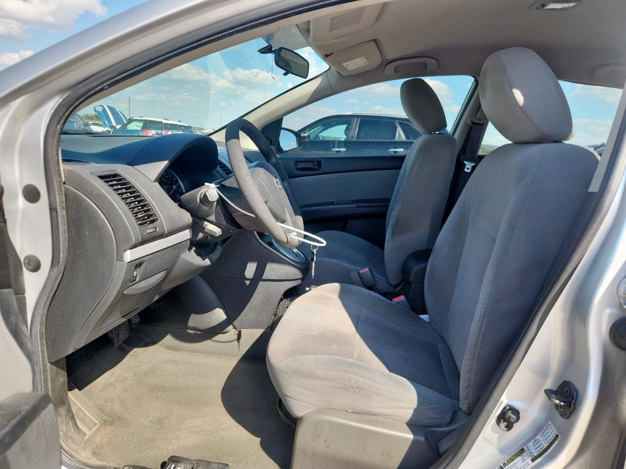 2011 Nissan Sentra 2.0 VIN: 3N1AB6AP3BL665447 Lot: 82151505