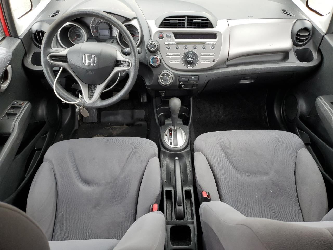 2010 Honda Fit VIN: JHMGE8H20AC019845 Lot: 83795235