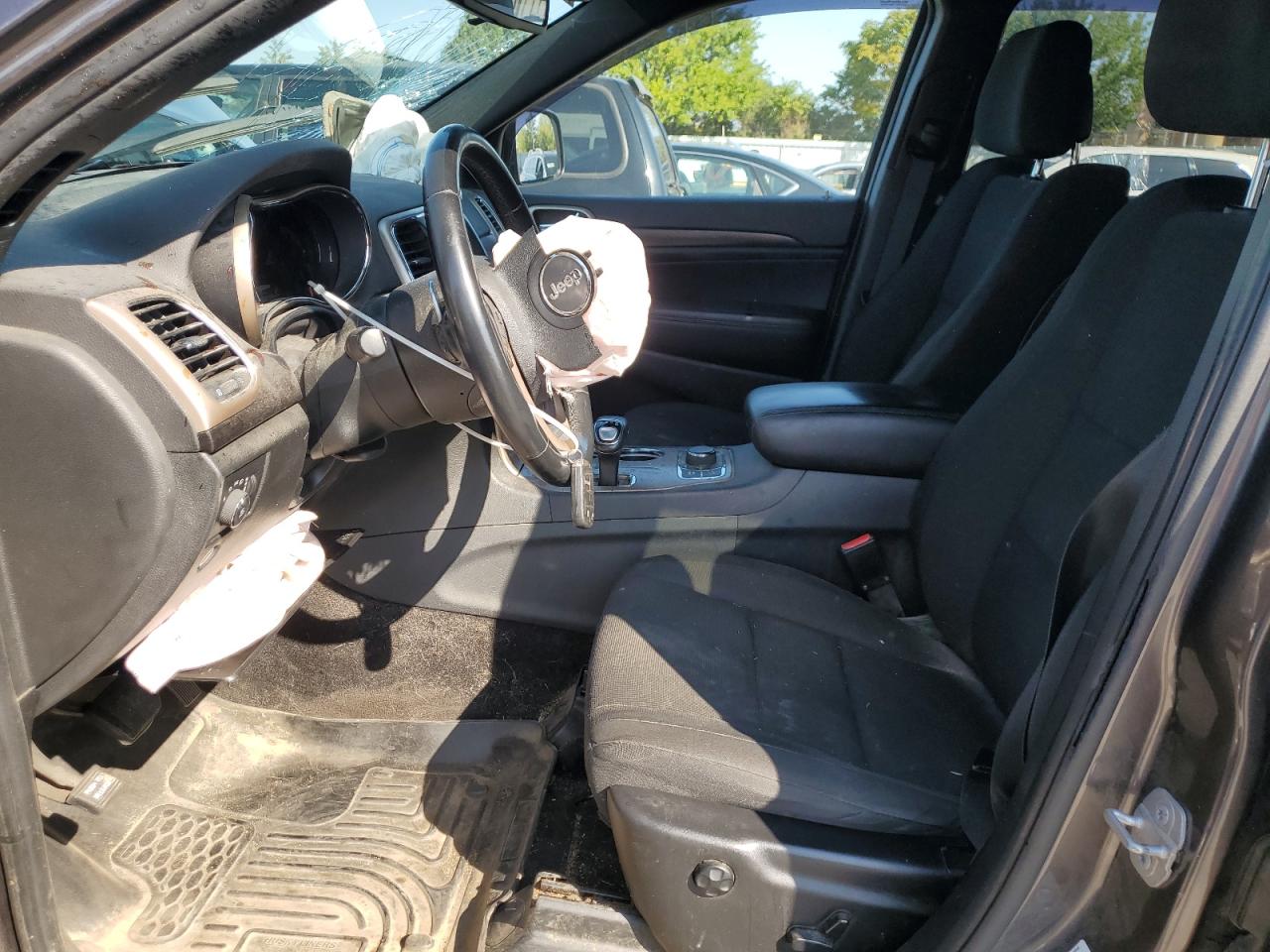 2015 Jeep Grand Cherokee Laredo VIN: 1C4RJFAG8FC626518 Lot: 81266135