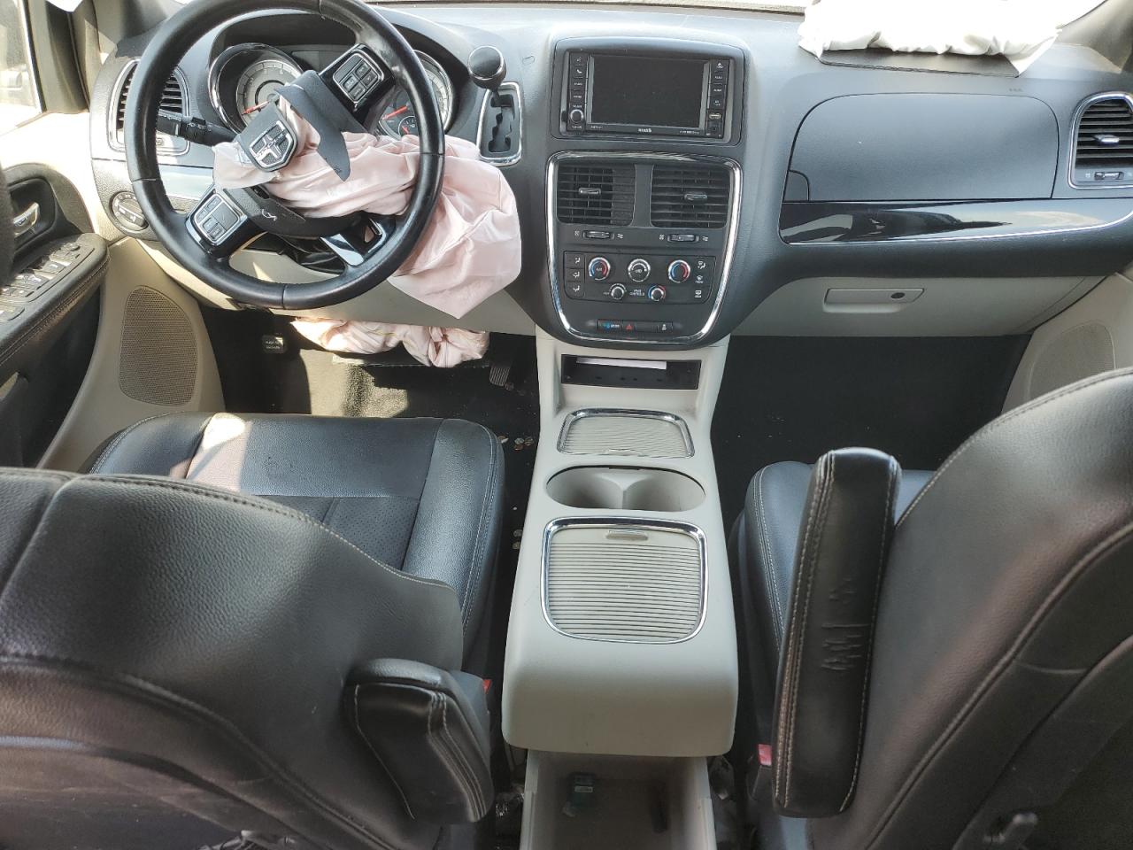 2019 Dodge Grand Caravan Sxt VIN: 2C4RDGCG6KR750413 Lot: 81333295