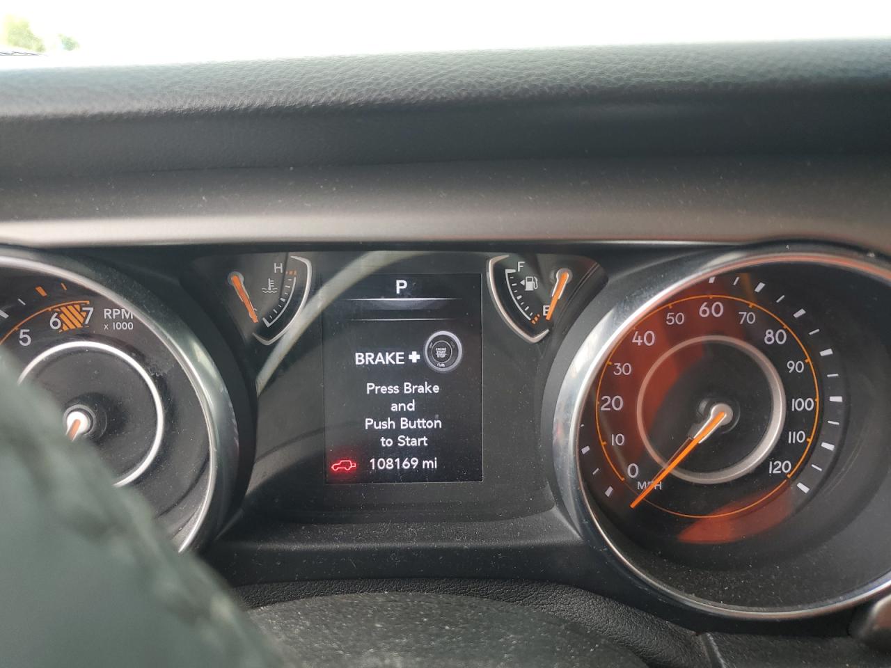 2019 Jeep Wrangler Unlimited Sport VIN: 1C4HJXDNXKW592280 Lot: 81600875