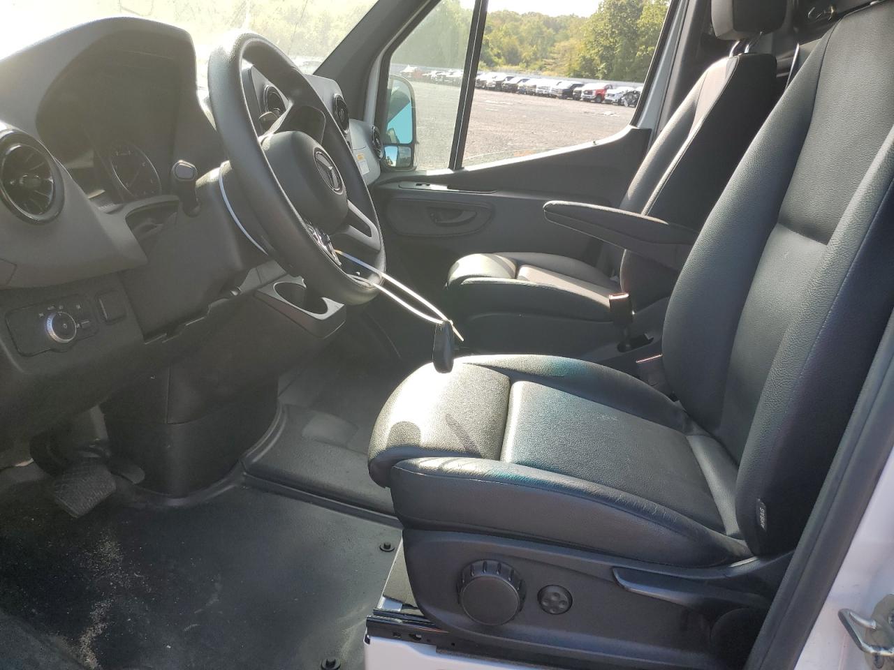 2024 Mercedes-Benz Sprinter 2500 VIN: W1Y4KBHYXRT185697 Lot: 71625945
