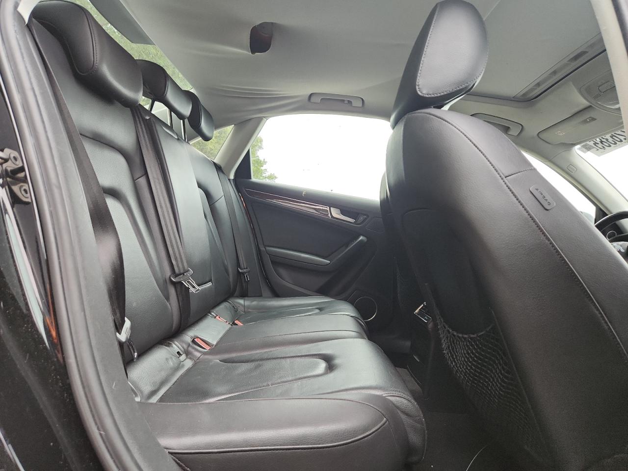 2010 Audi A4 Premium Plus VIN: WAUFFAFL1AN033588 Lot: 84226385