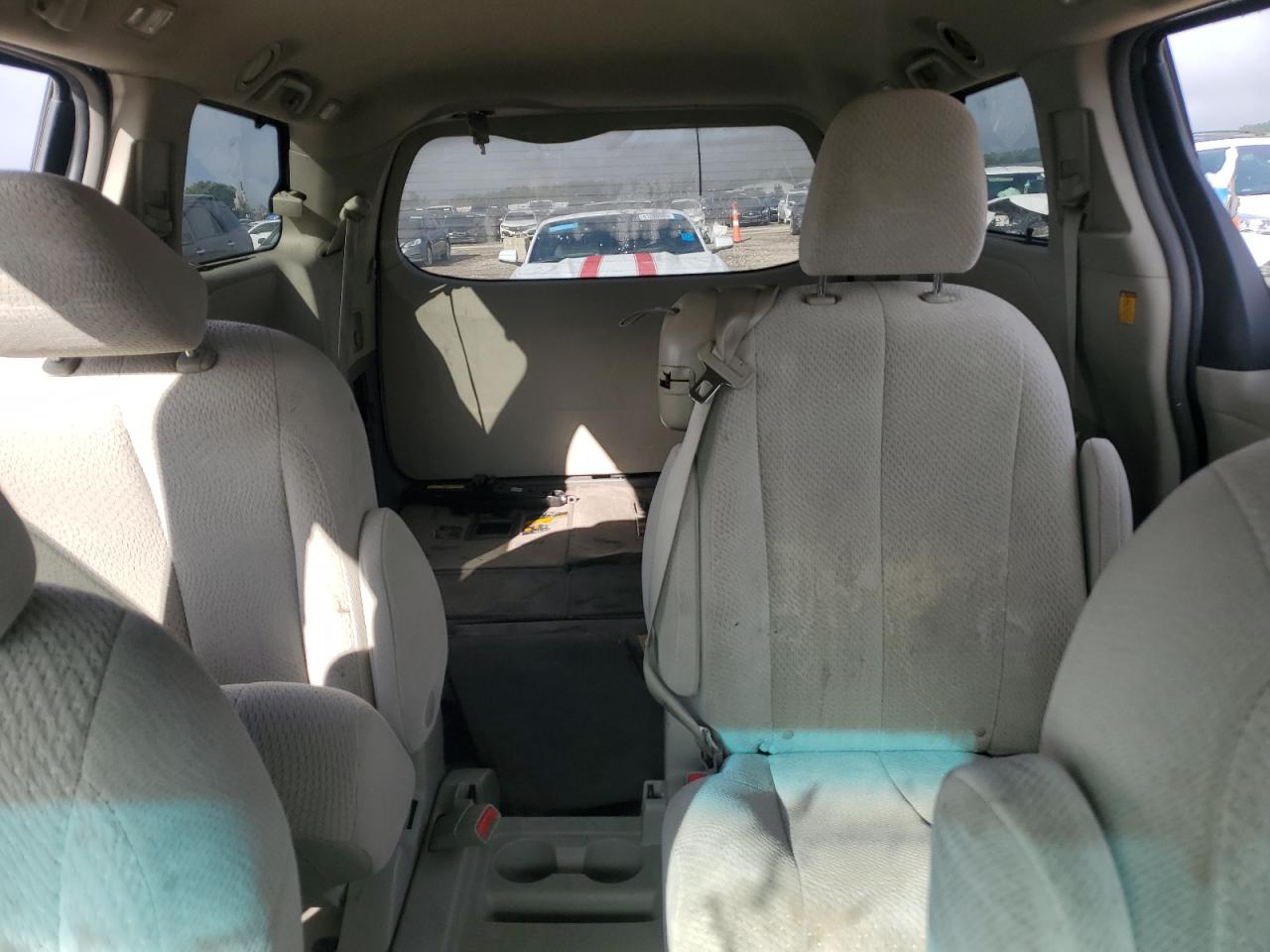 2011 Toyota Sienna Le VIN: 5TDKK3DC3BS136714 Lot: 80822825