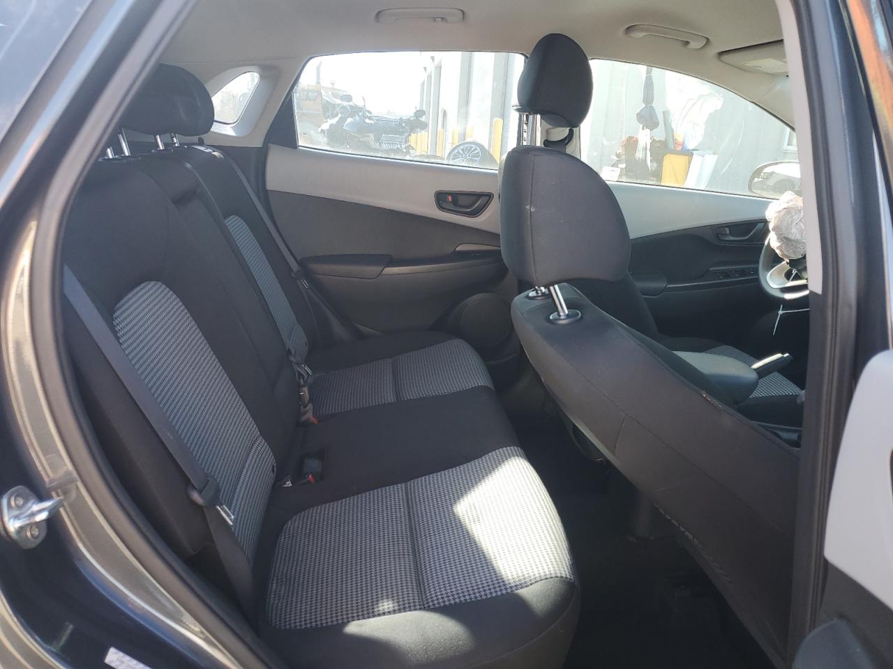 2021 Hyundai Kona Se VIN: KM8K12AA6MU611735 Lot: 81157595