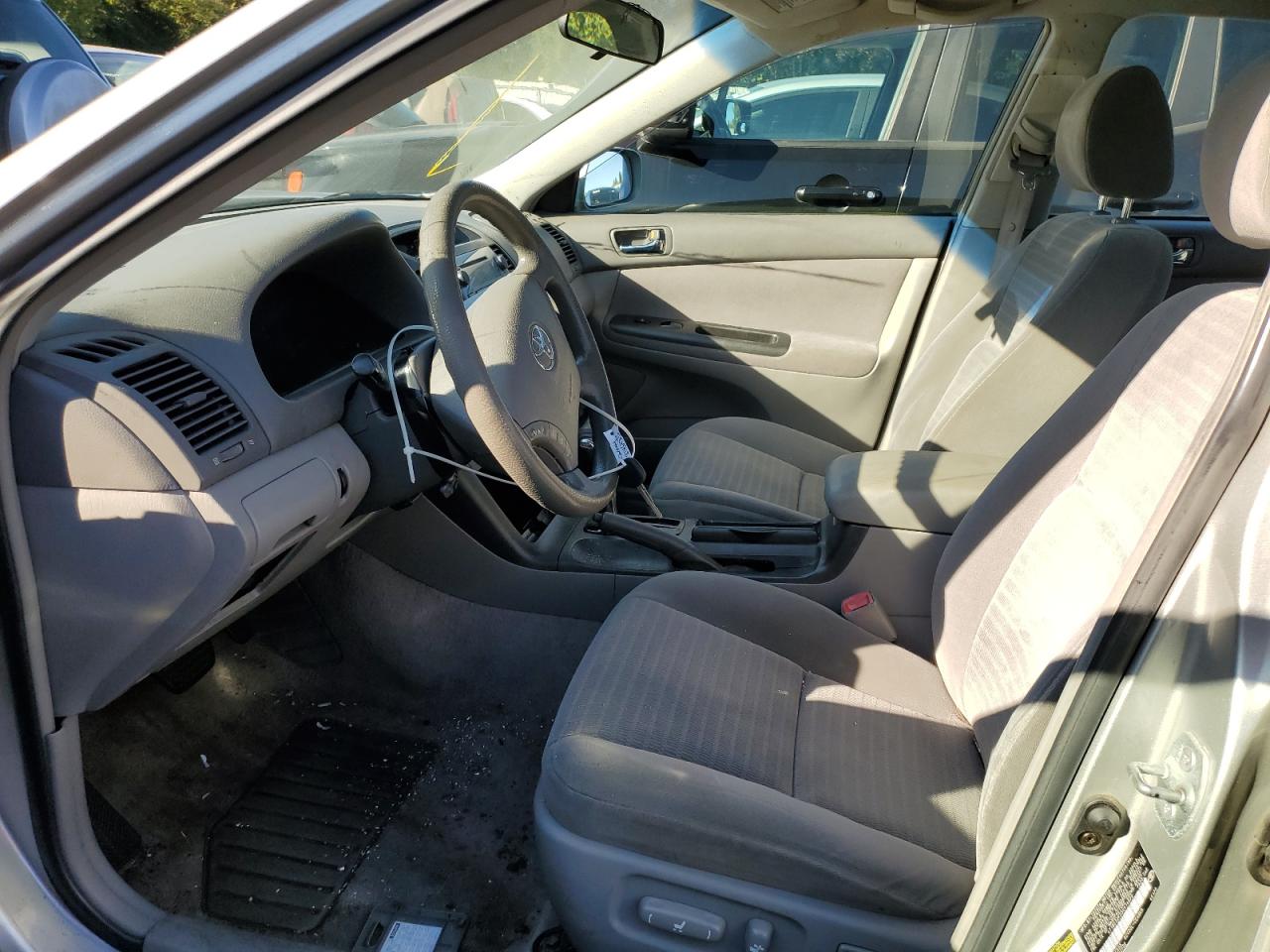 2005 Toyota Camry Le VIN: 4T1BE32K55U414672 Lot: 81467315