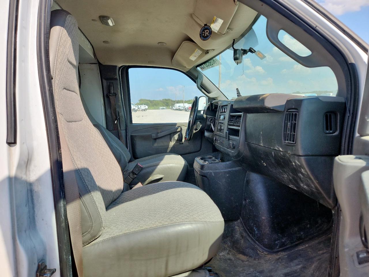 2021 Chevrolet Express G3500 VIN: 1GB0GRFP7M1267175 Lot: 80965615