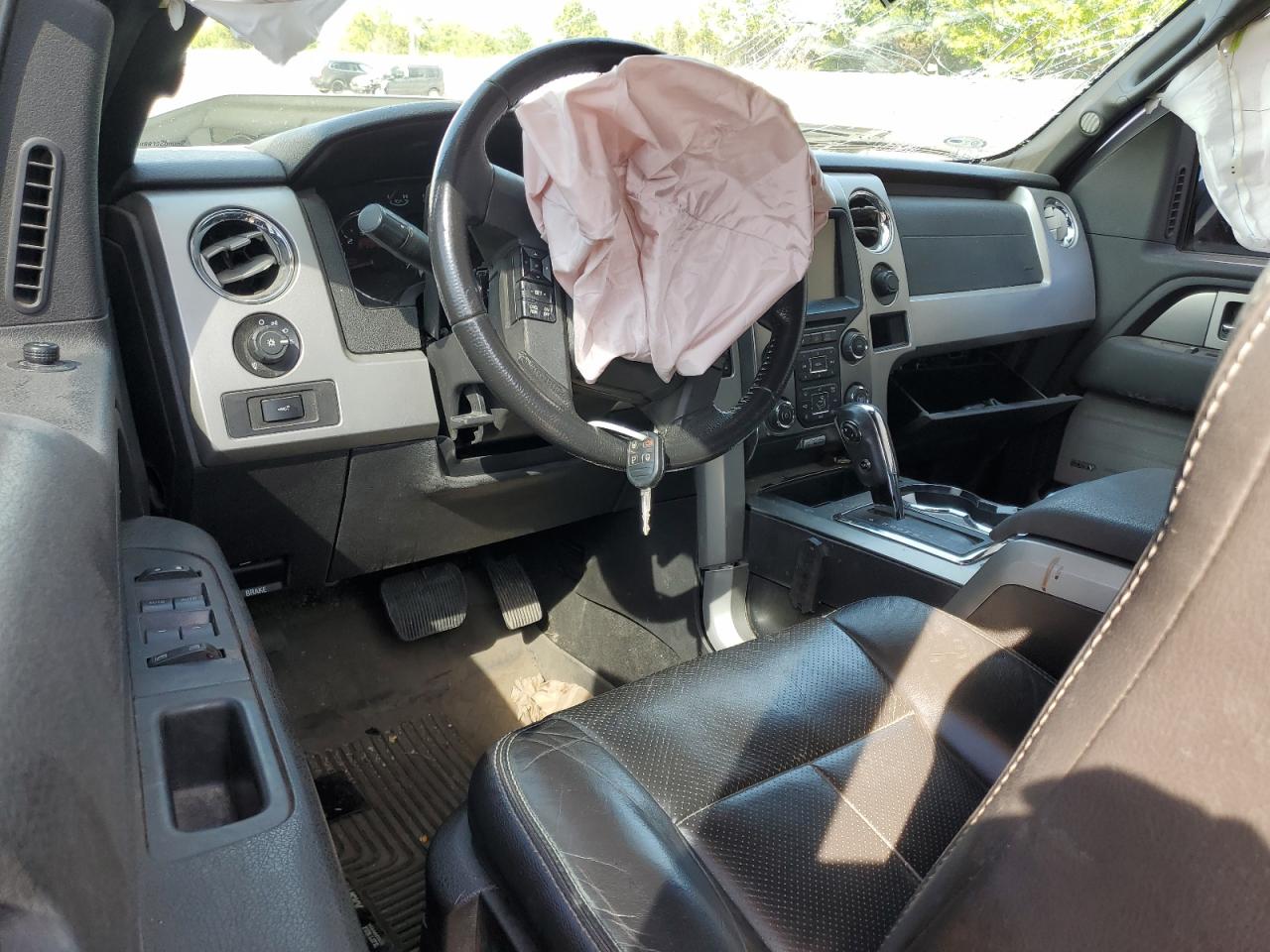 2013 Ford F150 Super Cab VIN: 1FTFX1ET6DKF58301 Lot: 81127905