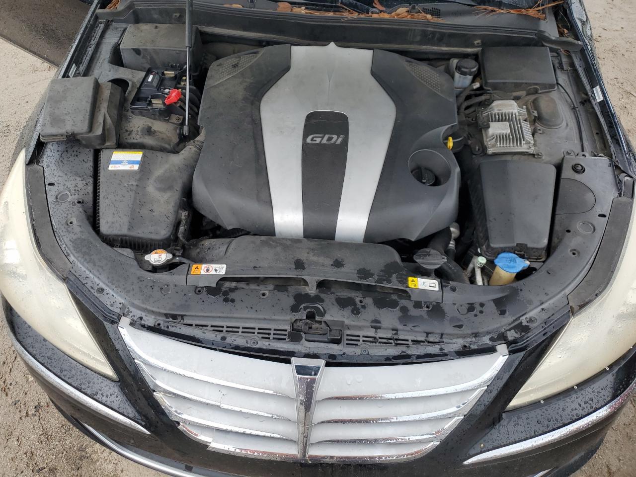 2012 Hyundai Genesis 3.8L VIN: KMHGC4DDXCU184608 Lot: 84484965