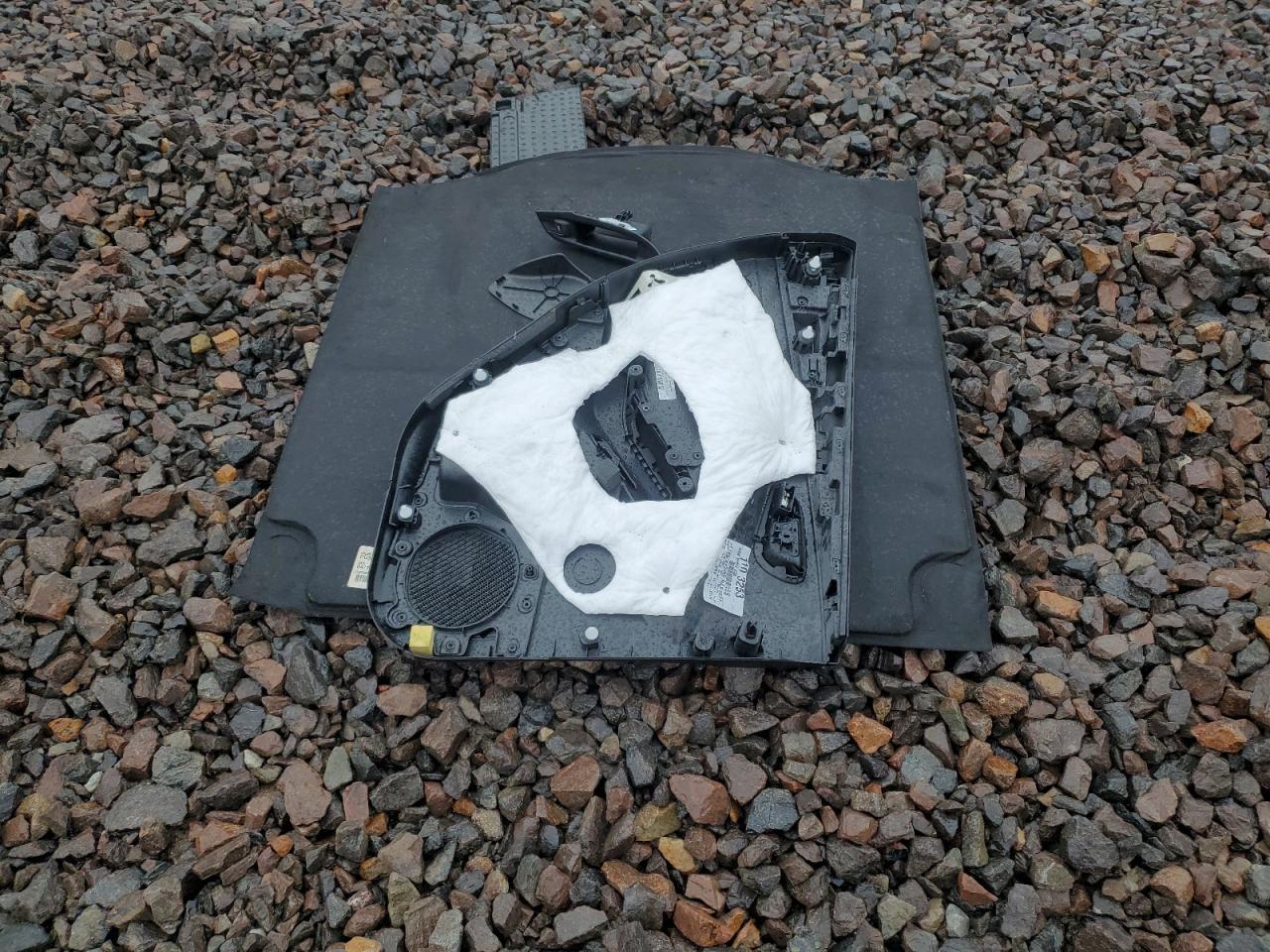 2015 Ford Focus Se VIN: 1FADP3F22FL287877 Lot: 81648415