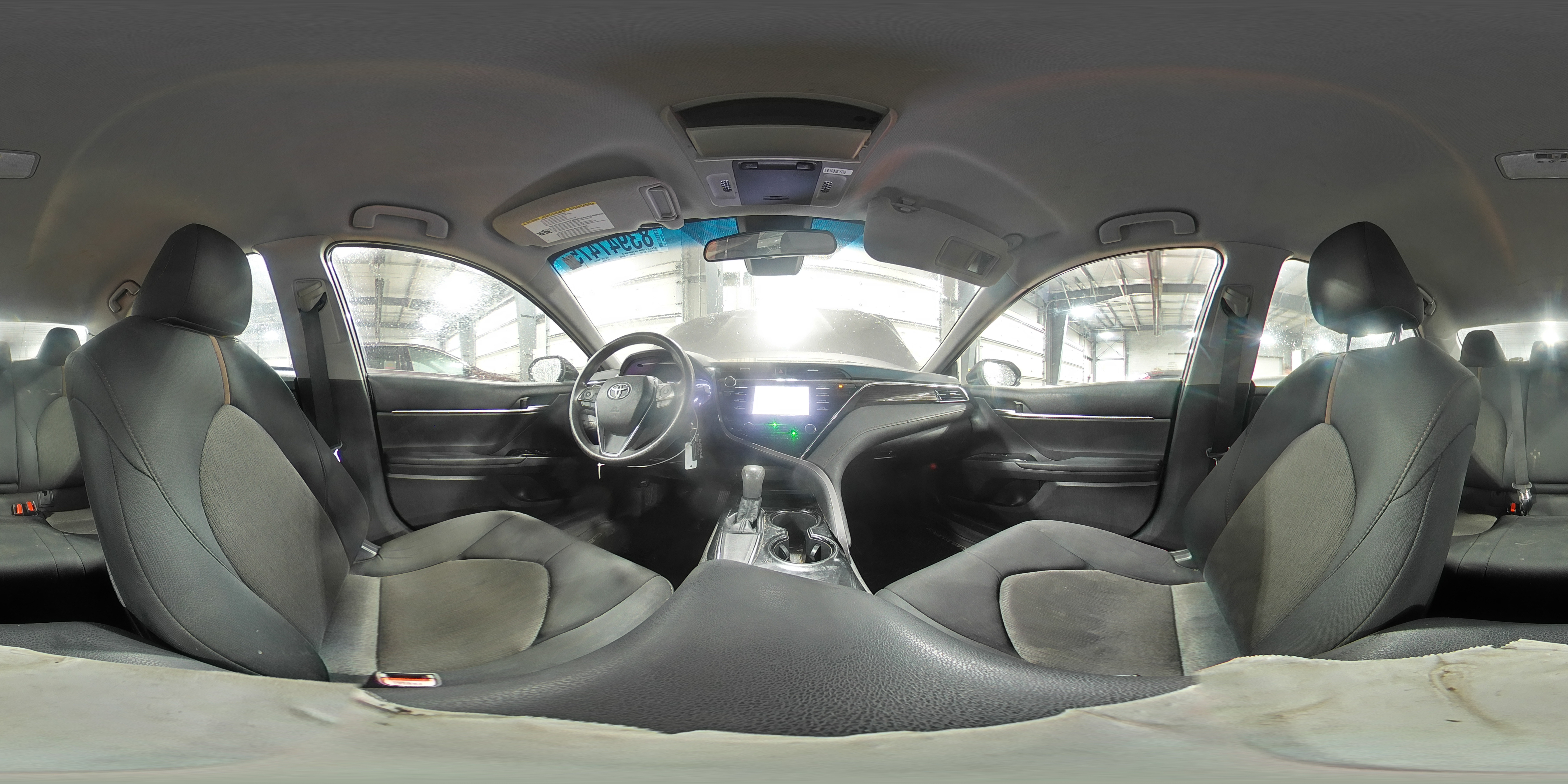 2018 Toyota Camry L VIN: 4T1B11HK1JU639754 Lot: 83947475