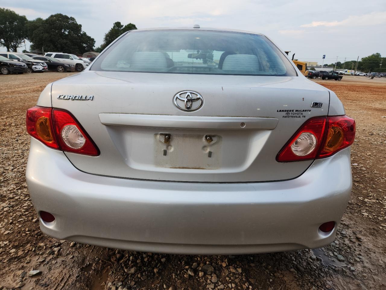 2010 Toyota Corolla Base VIN: 2T1BU4EE5AC318518 Lot: 81725515