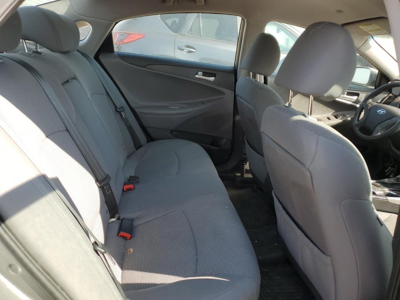 2013 Hyundai Sonata Gls VIN: 5NPEB4AC8DH572703 Lot: 81027205