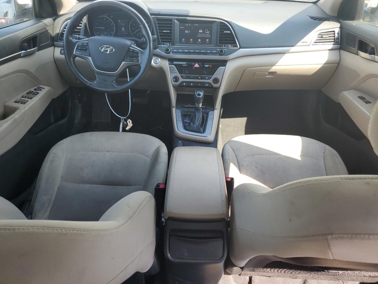 2017 Hyundai Elantra Se VIN: 5NPD84LF2HH022677 Lot: 81258025