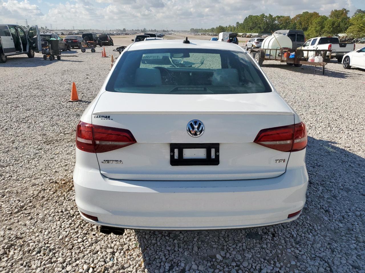 2016 Volkswagen Jetta Sport VIN: 3VWD17AJ0GM418688 Lot: 81076955