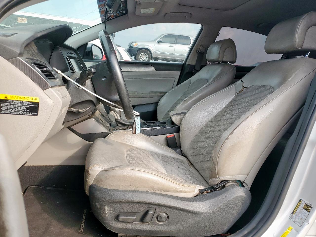 2017 Hyundai Sonata Sport VIN: 5NPE34AF1HH475677 Lot: 81465455