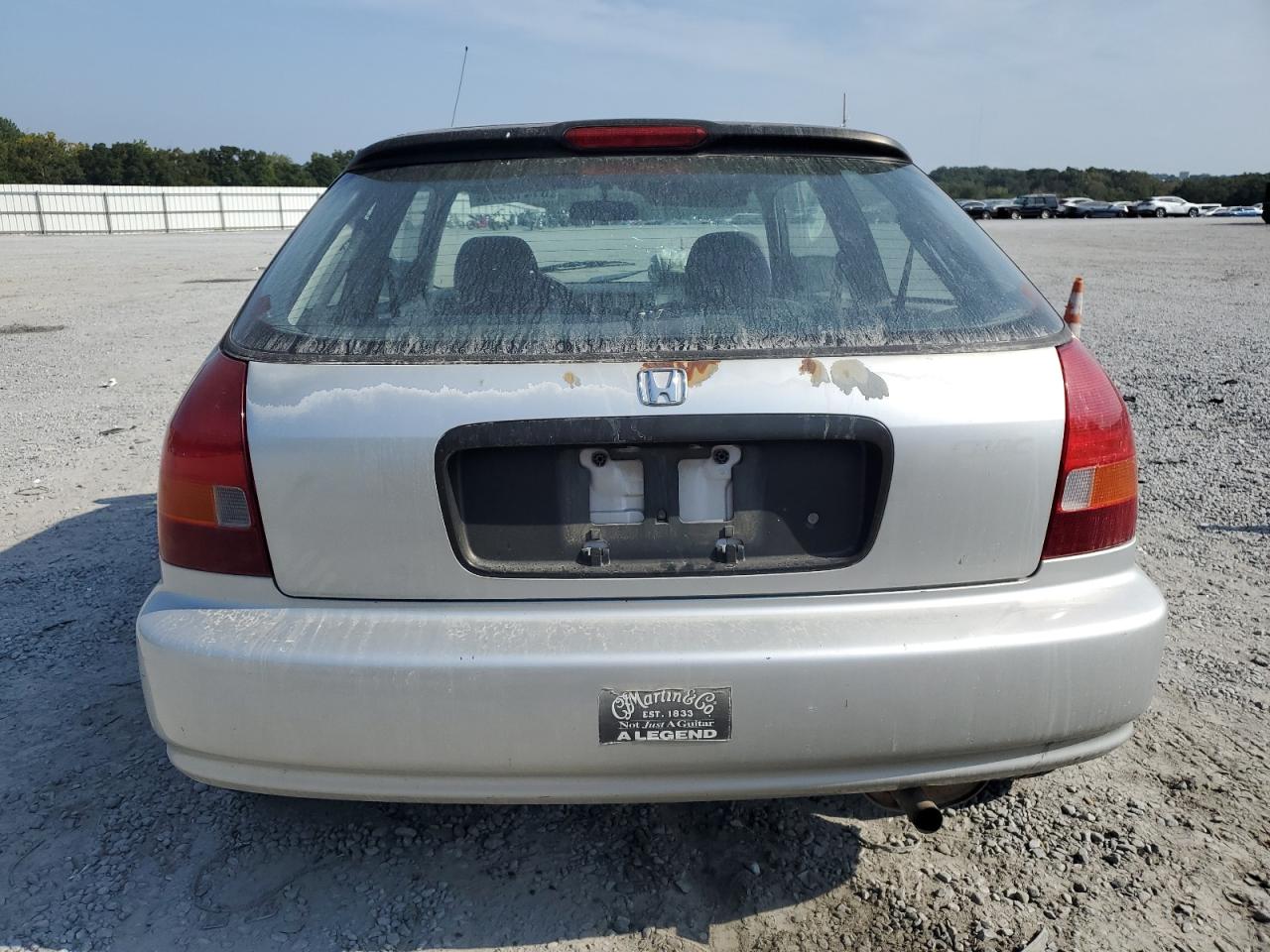 1998 Honda Civic Cx VIN: 2HGEJ6326WH104713 Lot: 81412375