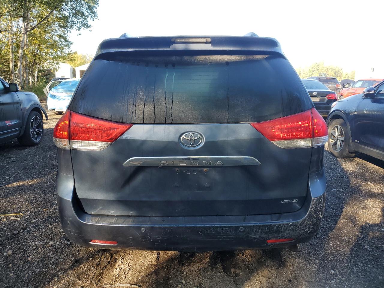 2014 Toyota Sienna Xle VIN: 5TDYK3DC7ES429434 Lot: 81621905