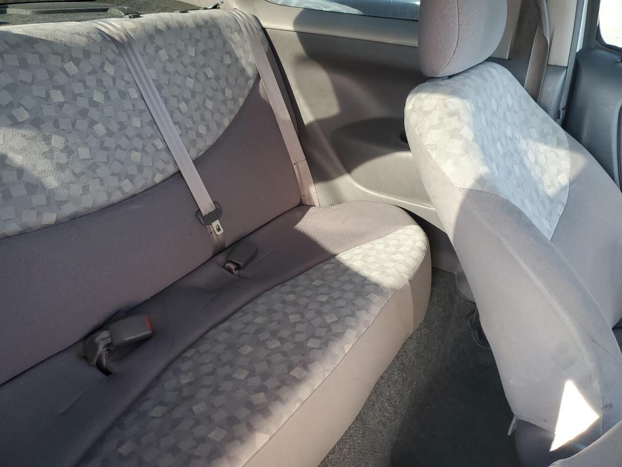 2000 Toyota Echo VIN: JTDAT1234Y0081332 Lot: 71708945