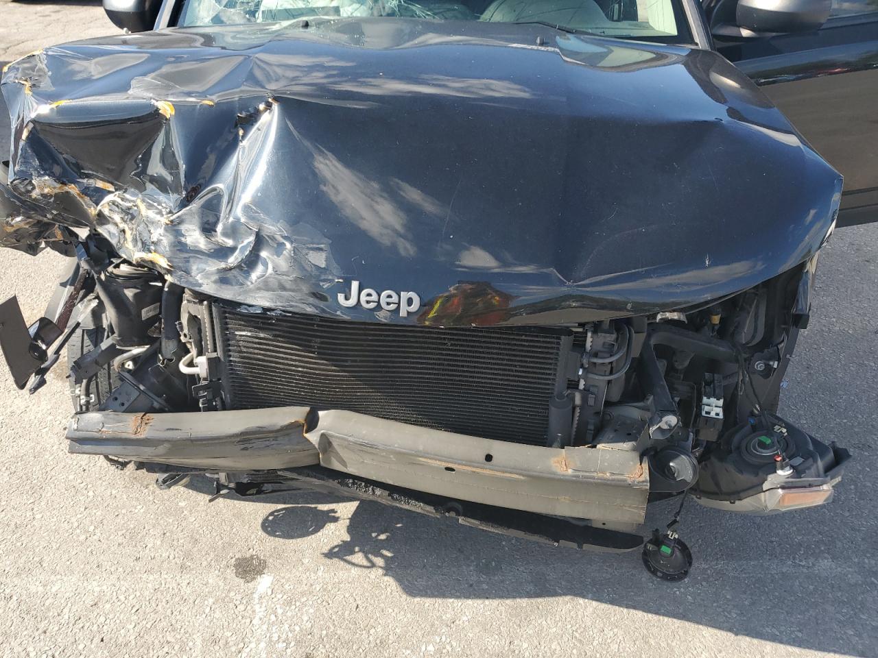 2016 Jeep Compass Sport VIN: 1C4NJCBA4GD703209 Lot: 84545245