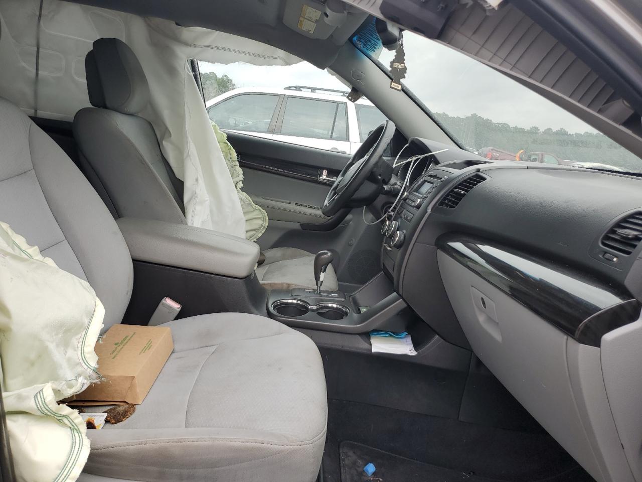 2013 Kia Sorento Lx VIN: 5XYKT3A19DG397488 Lot: 84891955