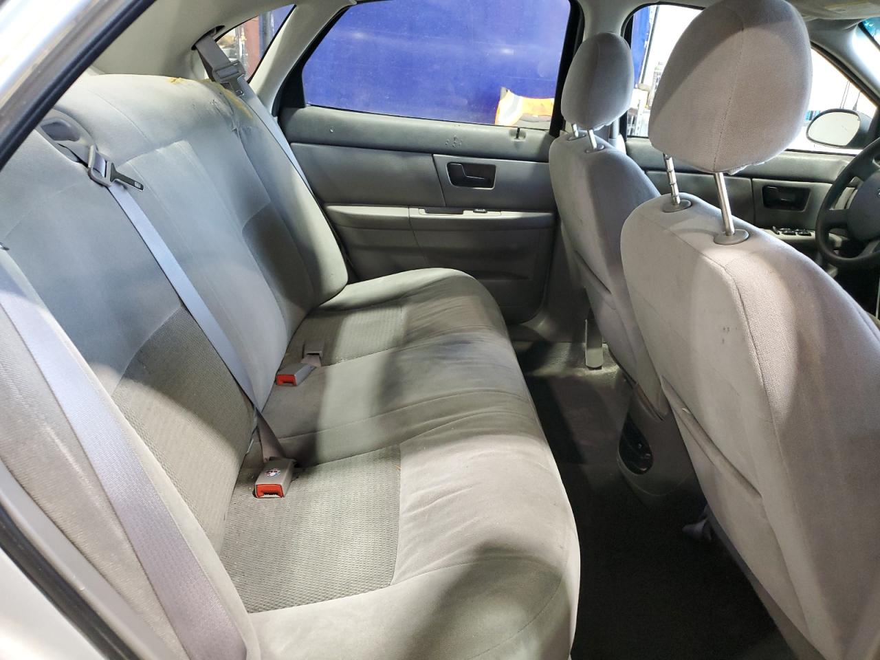 2005 Ford Taurus Se VIN: 1FAFP53245A208793 Lot: 69040365