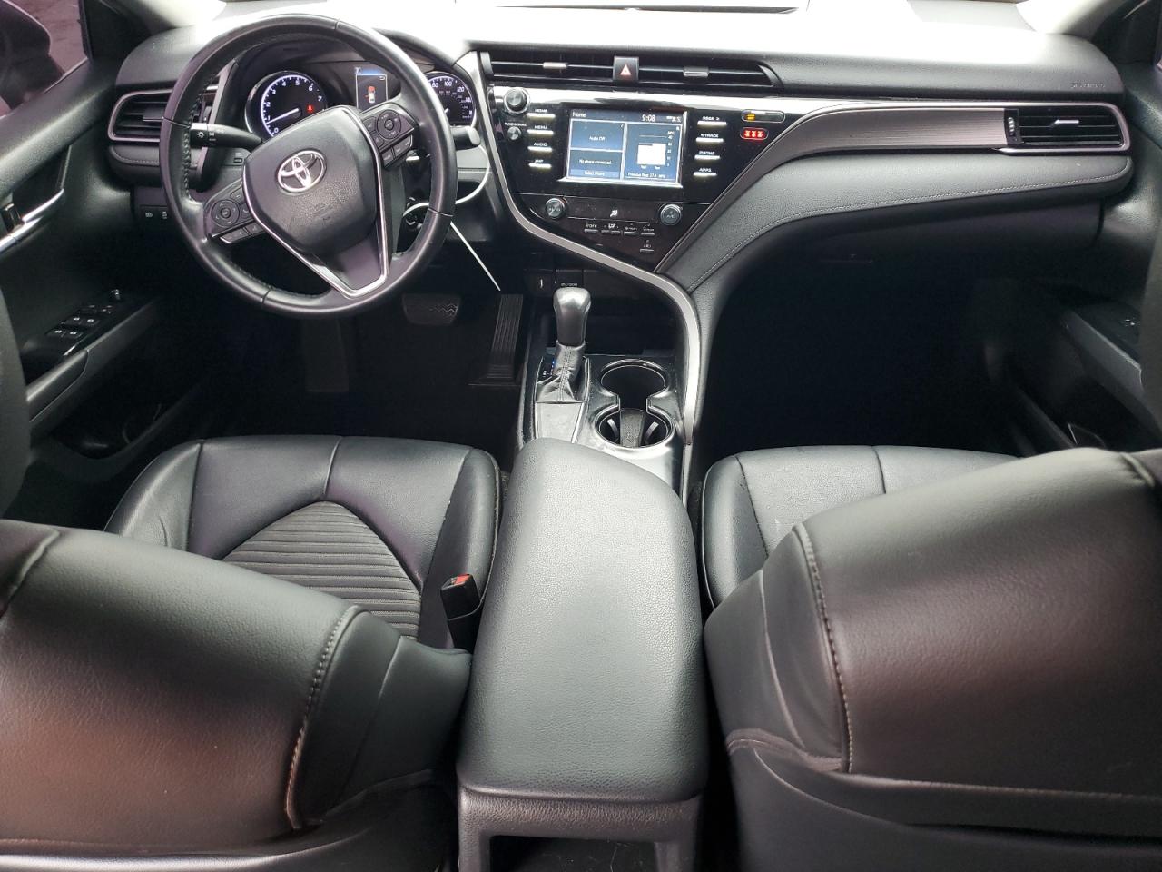 2019 Toyota Camry L VIN: 4T1B11HKXKU734010 Lot: 83762025